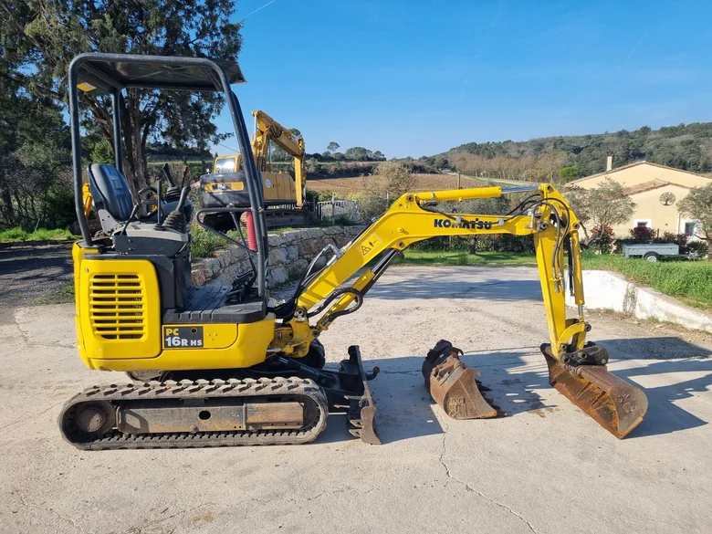 Mini pelle occasion KOMATSU PC16R-HS