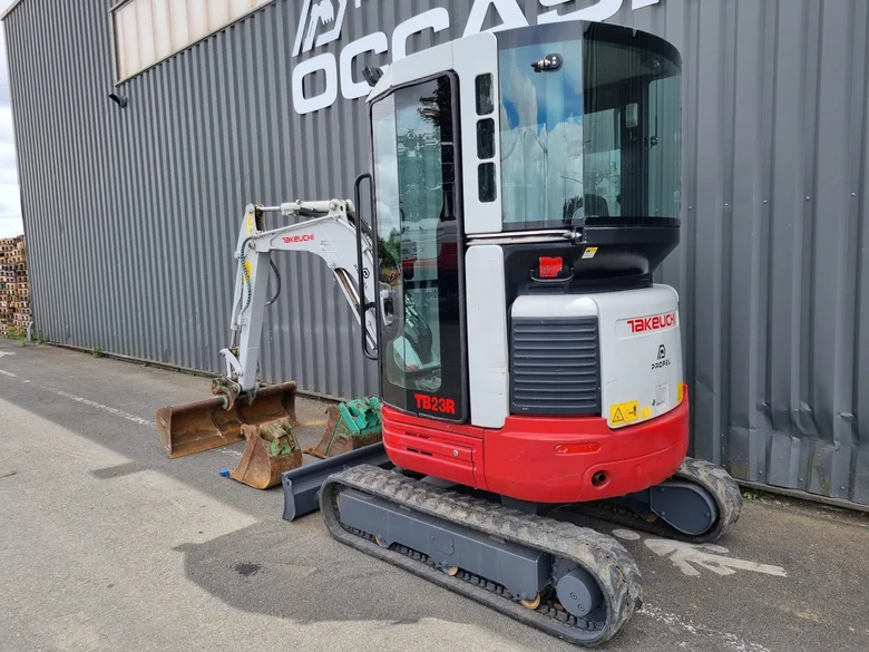 Mini pelle occasion TAKEUCHI TB23RA