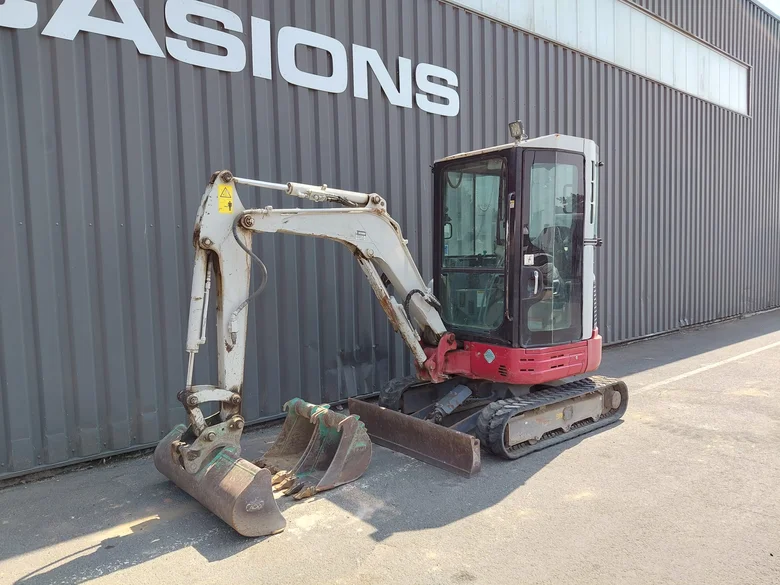 Mini pelle occasion TAKEUCHI TB23RA