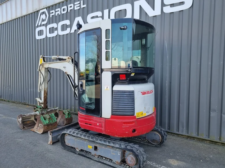 Mini pelle occasion TAKEUCHI TB23RA