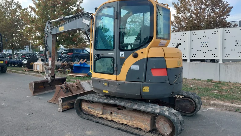 Mini pelle occasion VOLVO ECR58