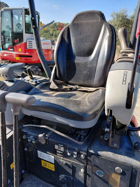 Mini pelle occasion HITACHI ZX19U-6-YR