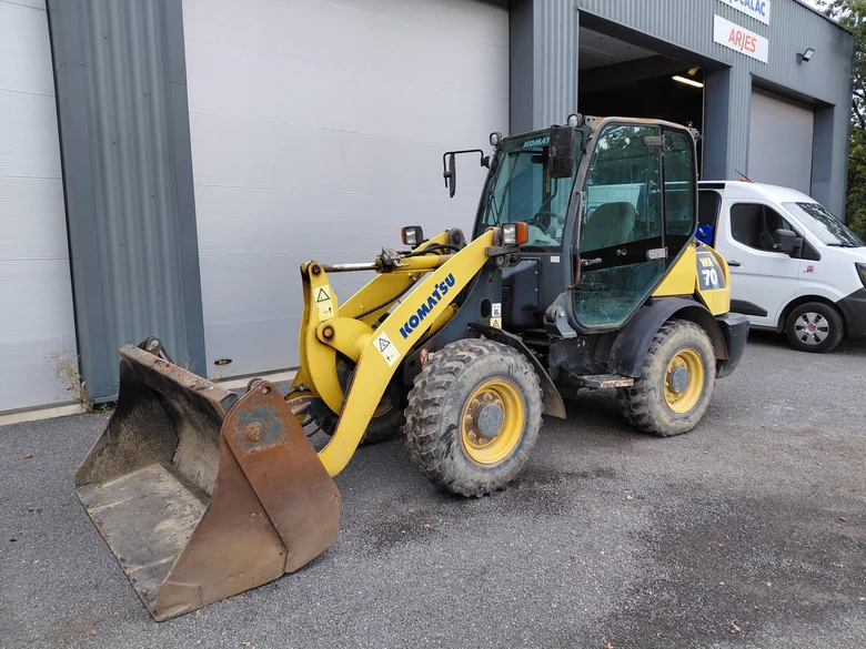 Mini-chargeur occasion KOMATSU WA70-5