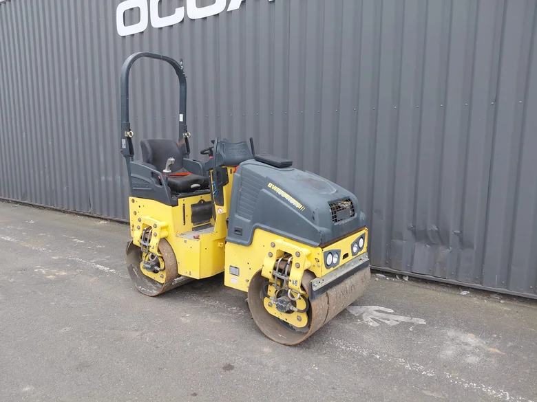 Compacteur occasion BOMAG BW100ADM