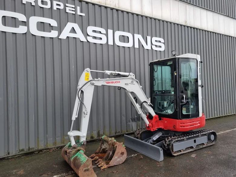 Mini pelle occasion TAKEUCHI TB23RA